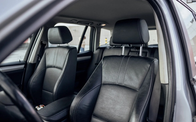 BMW X3 cena 75000 przebieg: 194000, rok produkcji 2015 z Lublin małe 562